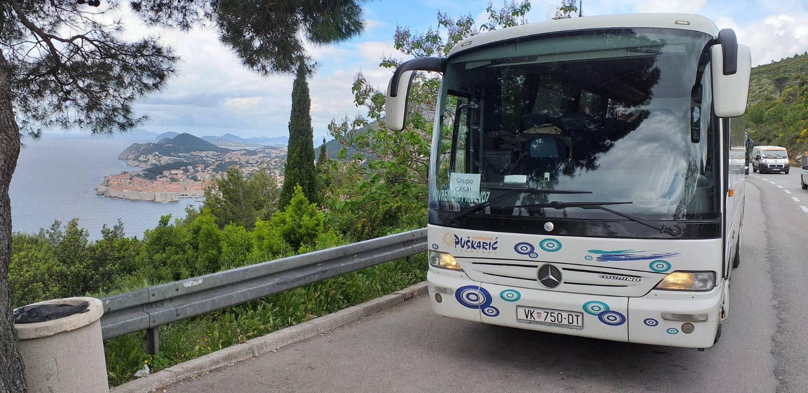 Bus