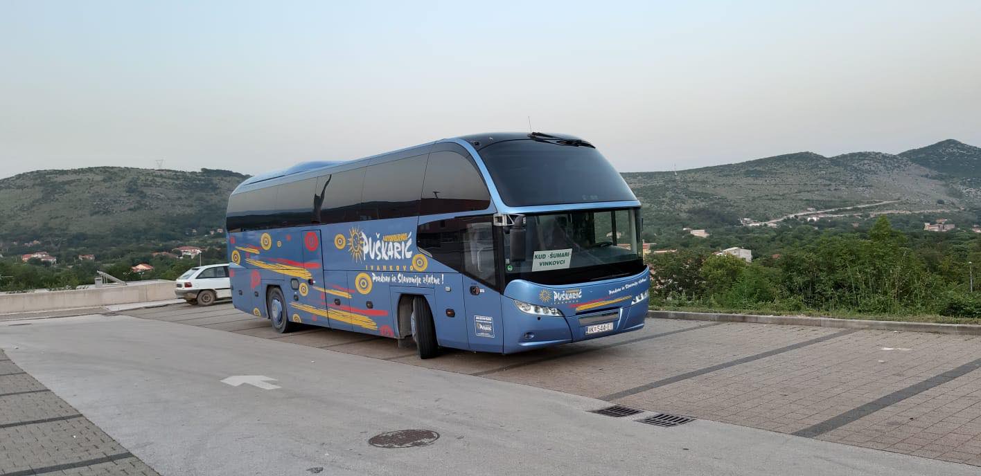 Neoplan_3